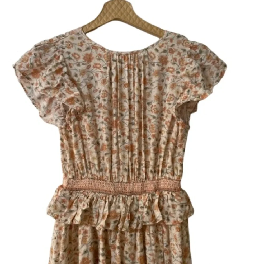 Elegant Floral Maxi Dress with Ruffle Details - Picture 9 of 16